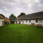 Huvoesvoelgy Vendeghaz Apartament