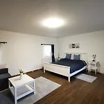 Apartament Huvoesvoelgy Vendeghaz *