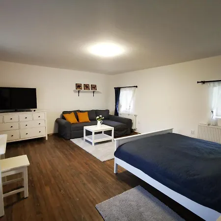 Hűvösvölgy Apartman Lókút