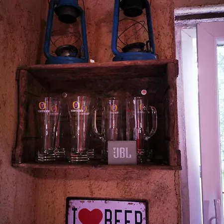 Hűvösvölgy Apartman *