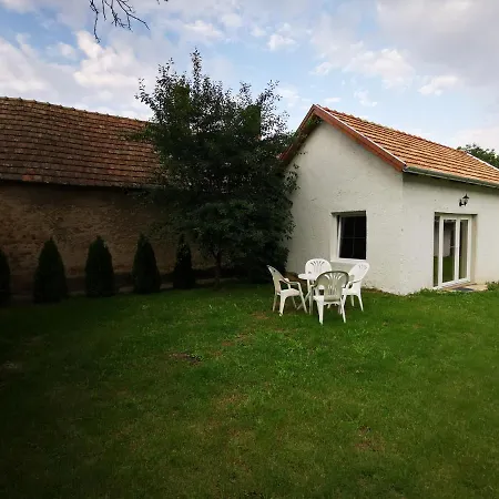 Apartment Huvoesvoelgy Vendeghaz