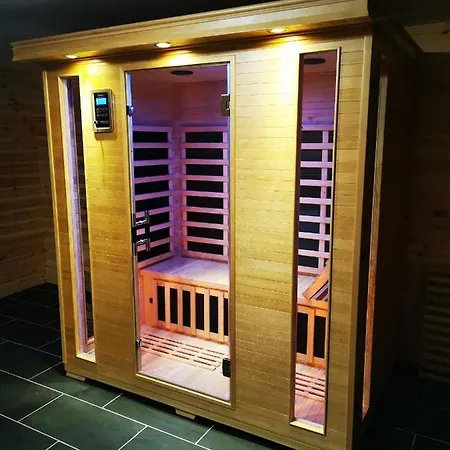 Hűvösvölgy Apartman