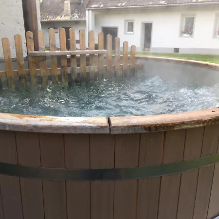 Apartman Hűvösvölgy Lókút