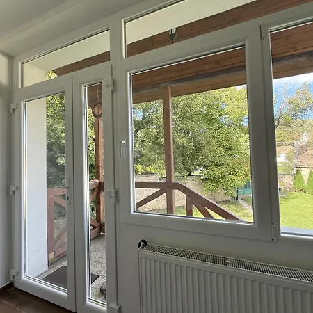 Apartman Hűvösvölgy Lókút