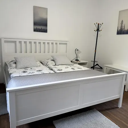 Huvoesvoelgy Vendeghaz Apartmán *