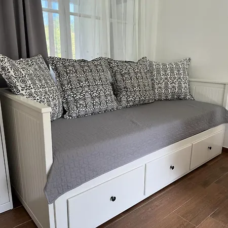 Hűvösvölgy Apartman Lókút